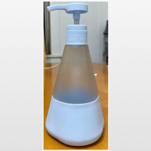 New Cleancult Soap Bottle 12oz Home Reusable Liquid Frosted Glass Blue Empty NWT - Picture 4 of 16